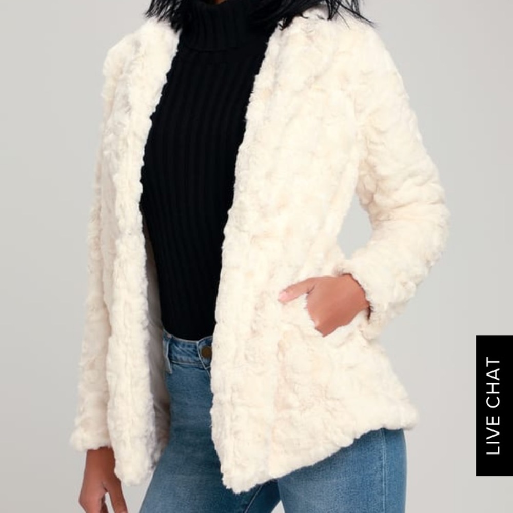 Lulus faux fur coat